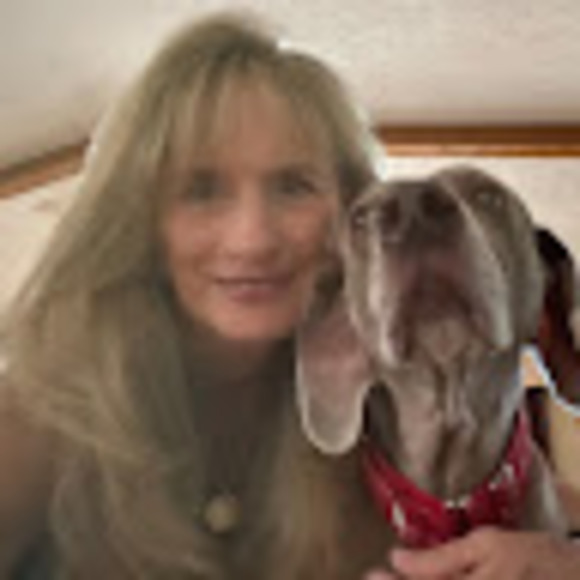 Meet your Posher, Christine - Picture 1 of 1